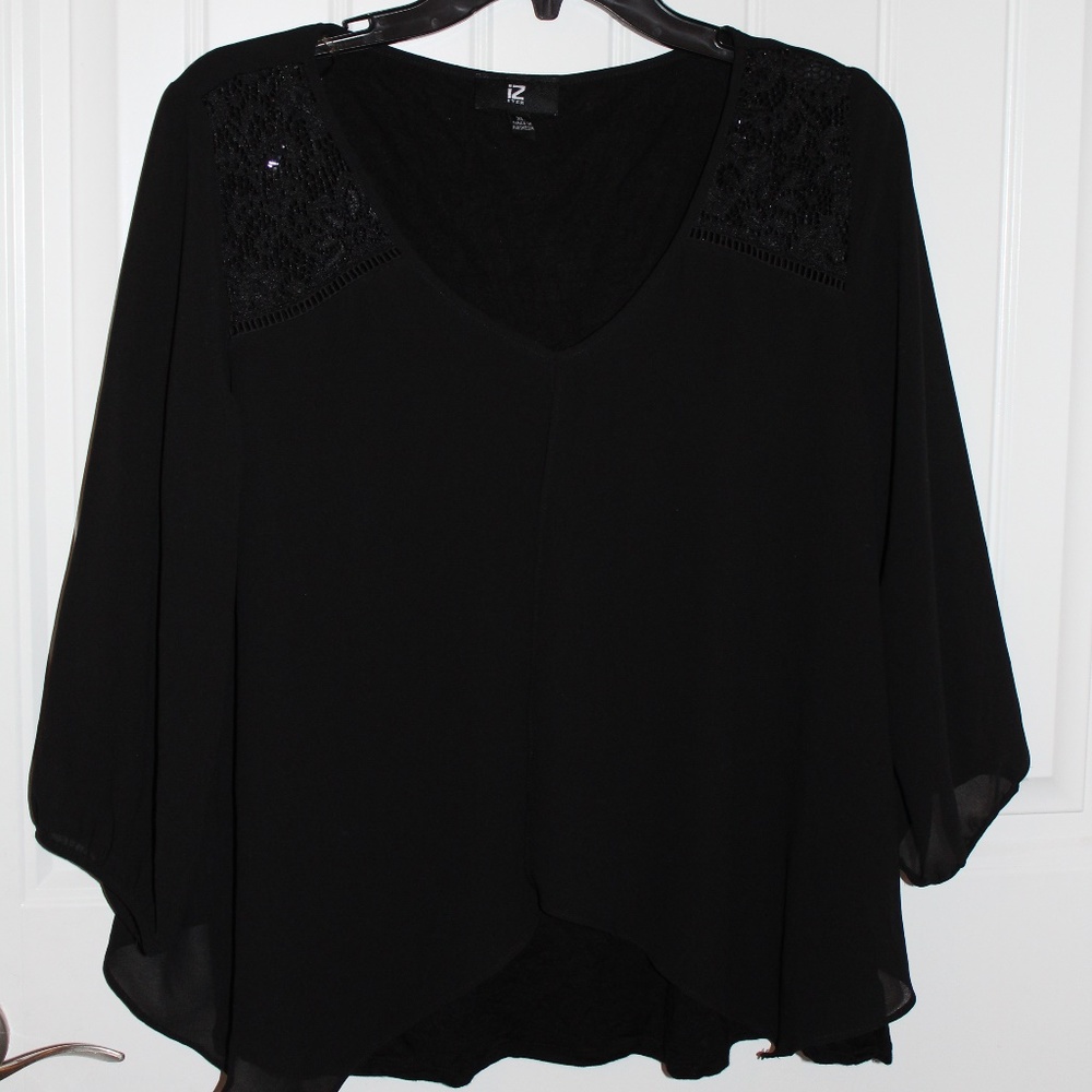 Iz Byer top size XL